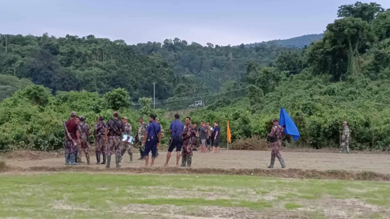 সিলেট সীমান্তে গুলিতে নিহত দুই বাংলাদেশি যুবকের মরদেহ হস্তান্তর