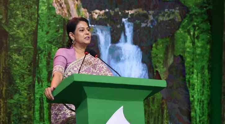 জনগণকে নিয়ে পরিবেশ রক্ষায় কাজ করছে সরকার: উপদেষ্টা