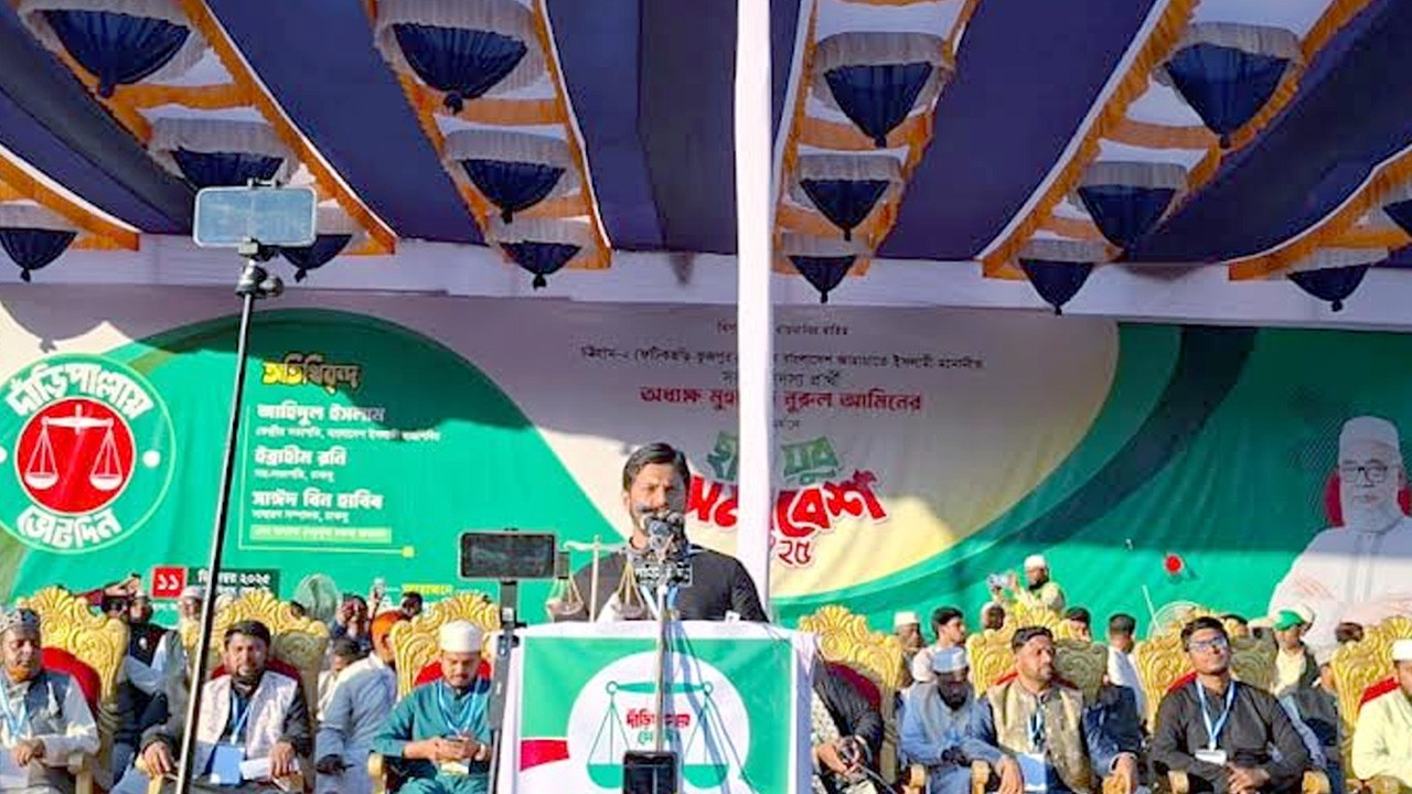 যারা পাথর মেরে মানুষ হত্যা করে, আমরা সবসময় তাদের বিরুদ্ধে