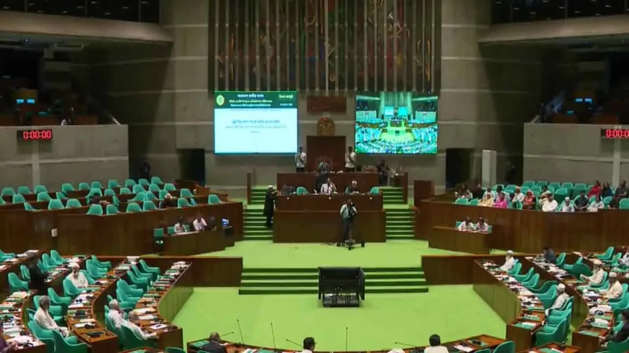 খাল কেটে কুমির আনবেন না, বিরোধী দলকে তথ্য প্রতিমন্ত্রী